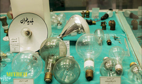 لامپ-های-قدیمی-موزه-برق
